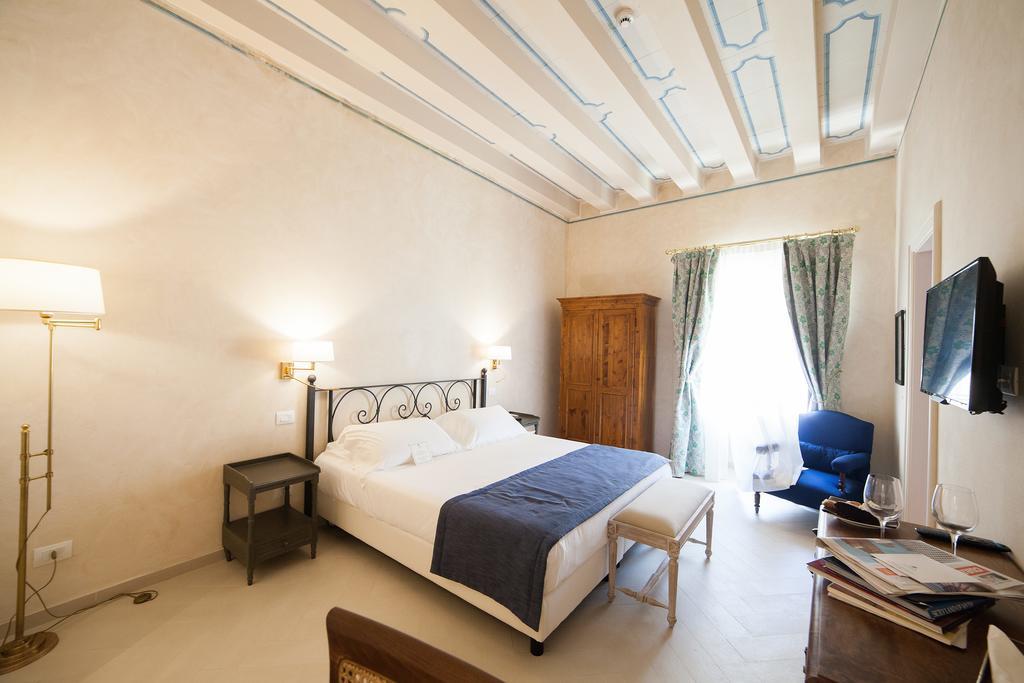 Algilà Ortigia Charme Hotel Syracuse Extérieur photo